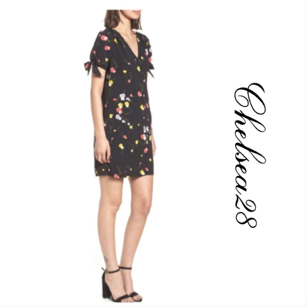 NWT • Chelsea28 • Tie‎ Sleeve Shift Dress Black floral